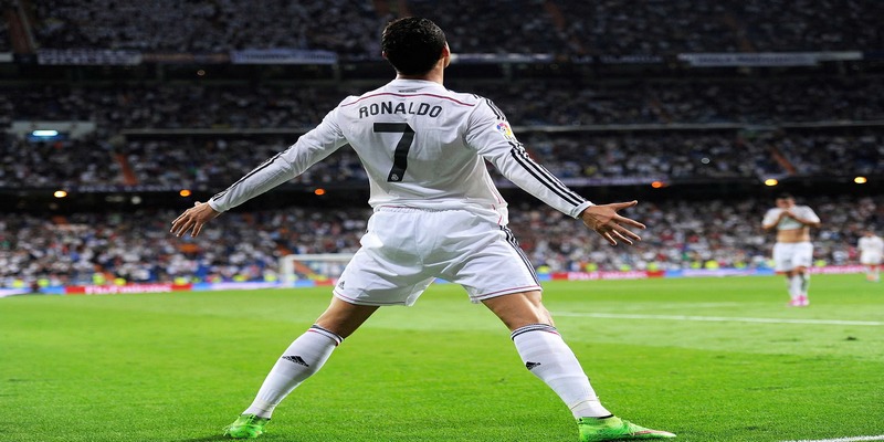 ronaldo-nham-cot-moc-1000-ban-avatar